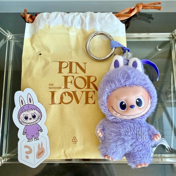 Mini Labubu 💜 - ? - Pin For Love Plush Pendant. Purple. - Picture 1 of 6
